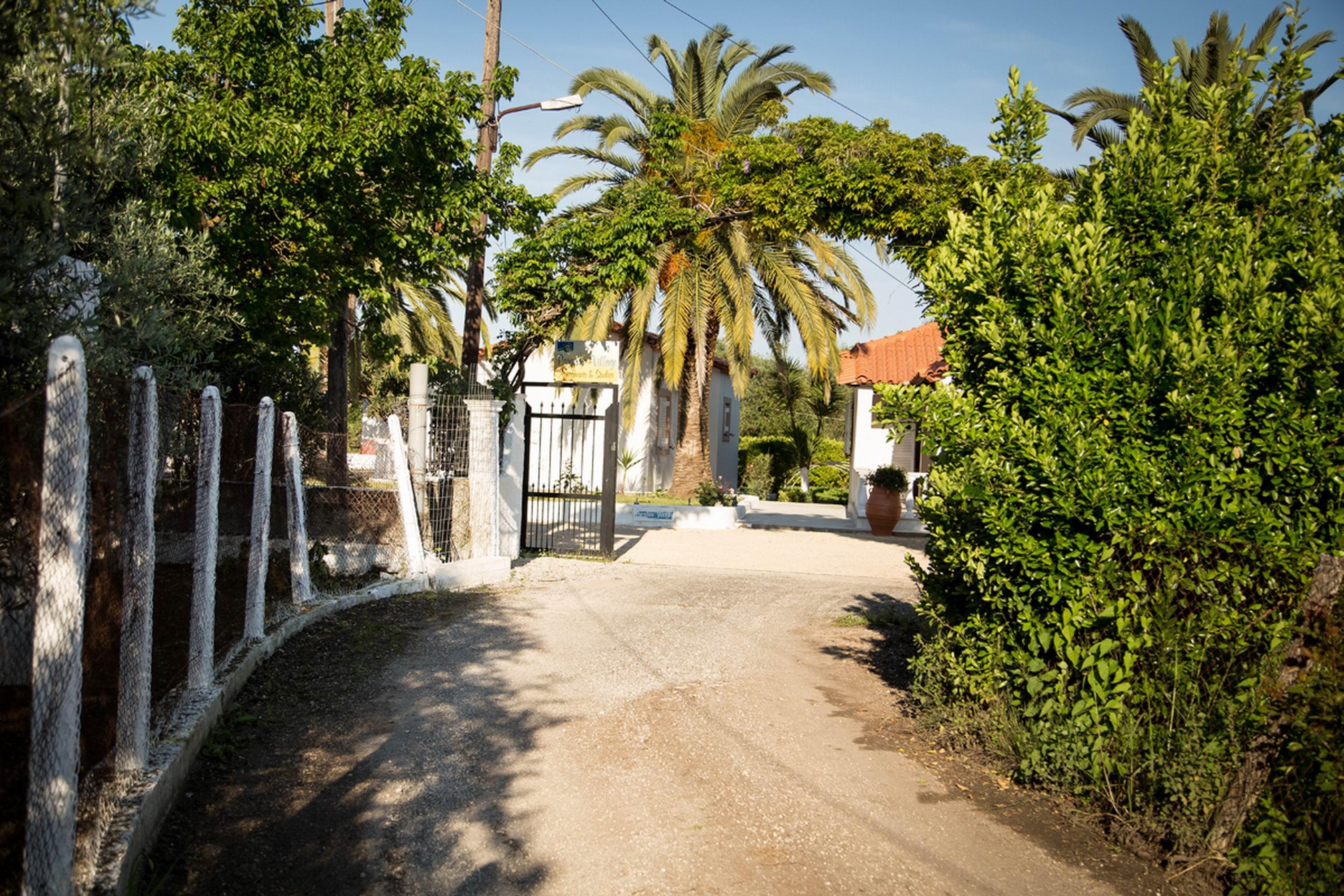 Paradise Village Roda  Bagian luar foto