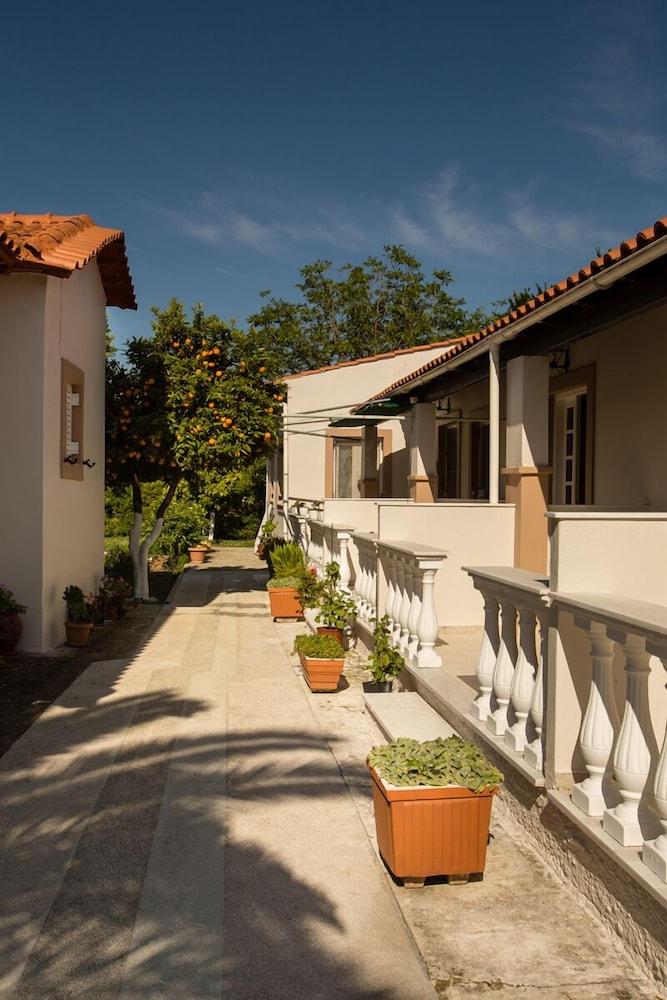 Paradise Village Roda  Bagian luar foto